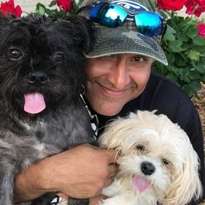 Meet your Posher, Rene